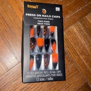 Black and orange two tone press on nails